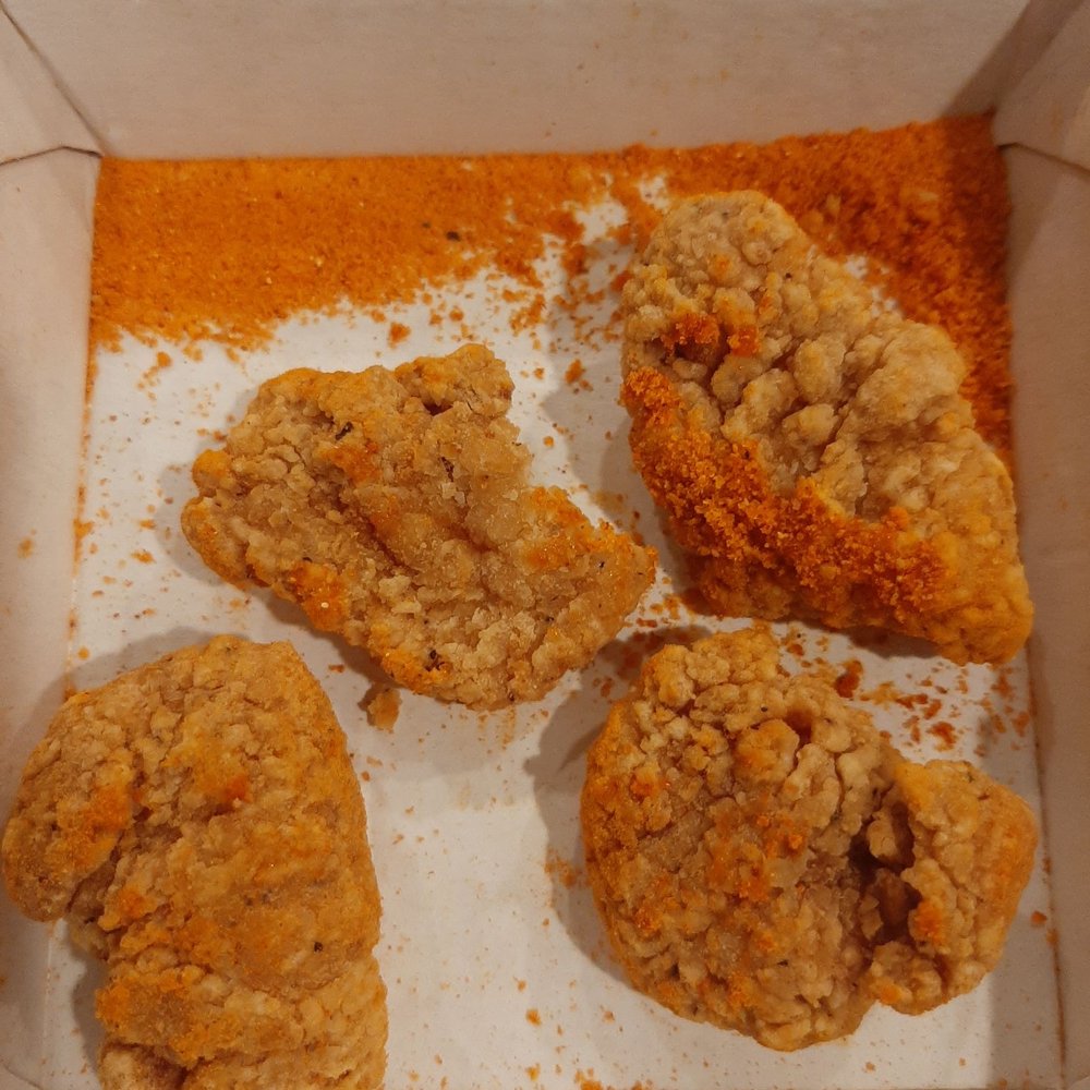 Buffalo Wild Wings - This is what boneless wings with dry rub looked like. Pathetic. - Chicken Wings Near Me - Longmont, Colorado Buffalo Wild Wings - This is what boneless wings with dry rub looked like. Pathetic. - Chicken Wings Near Me - Longmont, Colorado