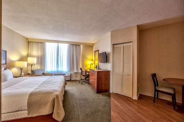Best Western Montreal Airport Park And Fly www.yelp.ca