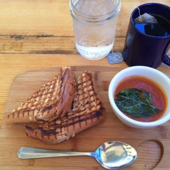 Fig Tree Cafe - Grilled Cheese with Tomato Soup - Breakfast & Brunch Near Me - San Diego, California Fig Tree Cafe - Grilled Cheese with Tomato Soup - Breakfast & Brunch Near Me - San Diego, California