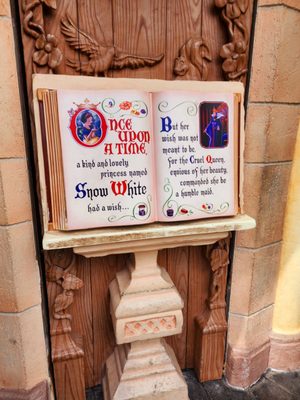 Snow White's Enchanted Wish by null