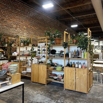 Hollowed Earth Pottery - Art Classes Near Me - Greenville, South Carolina Hollowed Earth Pottery - Art Classes Near Me - Greenville, South Carolina
