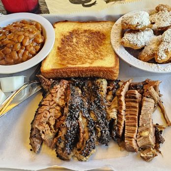 Big John's Rockin BBQ - Brisket entrée - Barbeque Near Me - Kissimmee, Florida