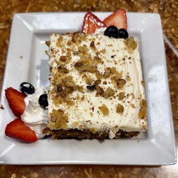 8th Street At the Ivy - Carrot cake - American Near Me - Cody, Wyoming 8th Street At the Ivy - Carrot cake - American Near Me - Cody, Wyoming
