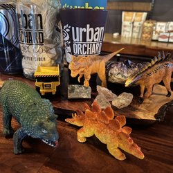 Urban Orchard Cider - South Slope - And dinosaurs!