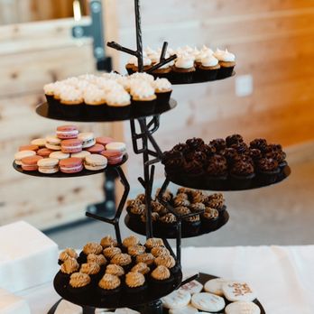 Simply Sweet Cupcakes - Wedding desserts - Desserts Near Me - Snohomish, Washington