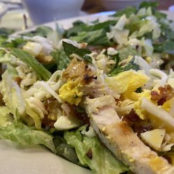 Grilled chicken salad