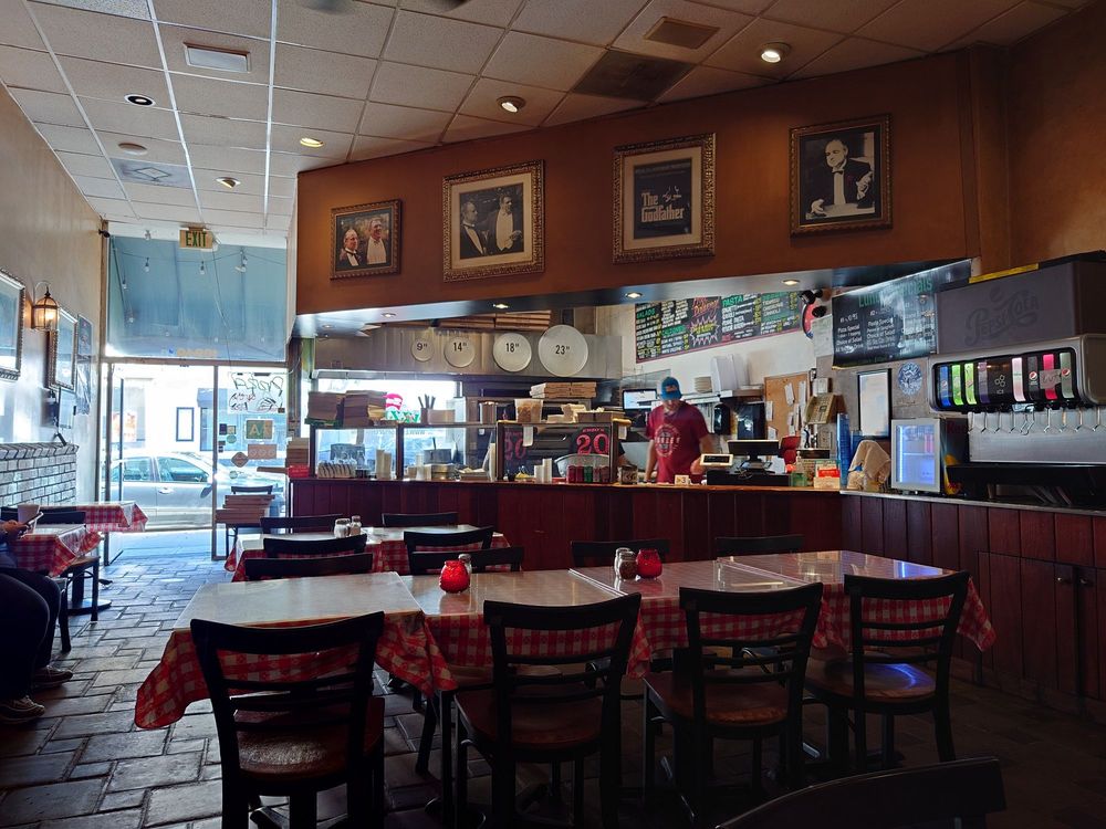 Enzo's Pizzeria