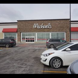 Exterior photo of Michaels - Brampton, Ontario Exterior photo of Michaels - Brampton, Ontario
