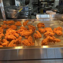 Louisiana Famous Fried Chicken on Lake Street - Louisiana famous fried chicken on Lake st