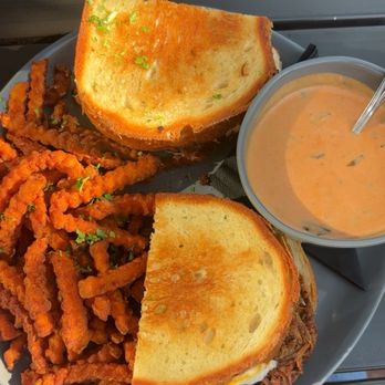 Emerson's Ale House - Short Rib Grilled Cheese and Tomato Bisque with Sweet Potato Fries - Bars Near Me - Mount Prospect, Illinois Emerson's Ale House - Short Rib Grilled Cheese and Tomato Bisque with Sweet Potato Fries - Bars Near Me - Mount Prospect, Illinois