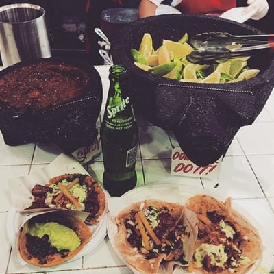 LOS TACOS No.1 by null