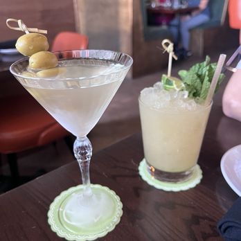 Death In The Afternoon - Cocktail Bars Near Me - Orlando, Florida Death In The Afternoon - Cocktail Bars Near Me - Orlando, Florida