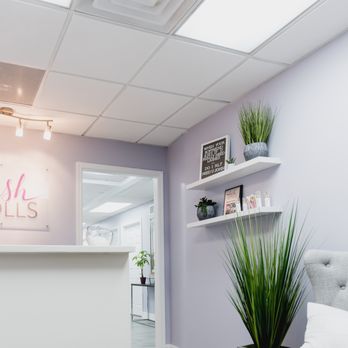 Lash Dolls- Clinton Township - Reception Area - Eyelash Service Near Me - Clinton Twp, Michigan Lash Dolls- Clinton Township - Reception Area - Eyelash Service Near Me - Clinton Twp, Michigan
