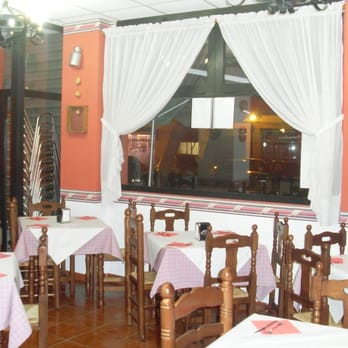 Los Granadinos - COMEDOR ( CON VISTA A LA CALLE ) - Spanish Near Me - Valencia, V Los Granadinos - COMEDOR ( CON VISTA A LA CALLE ) - Spanish Near Me - Valencia, V