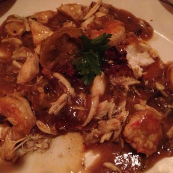 Laurenzo's Restaurant - Fish étouffée - Steakhouses Near Me - Houston, Texas Laurenzo's Restaurant - Fish étouffée - Steakhouses Near Me - Houston, Texas