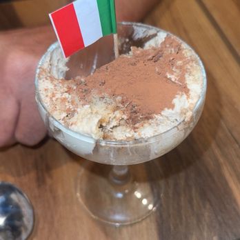 Frankie's Since 1988 - Tiramisu - Italian Near Me - Tinley Park, Illinois