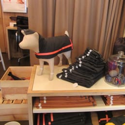 Wagwear has a great line of coats and leashes. They manufacture in NYC. Wagwear has a great line of coats and leashes. They manufacture in NYC.