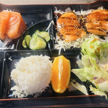 Kokoro Sushi - Salmon Teriyaki Lunch Box - Sushi Bars Near Me - Salinas, California