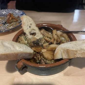 Bainbridge Tapas - Mushrooms - Tapas/Small Plates Near Me - Bainbridge Island, Washington Bainbridge Tapas - Mushrooms - Tapas/Small Plates Near Me - Bainbridge Island, Washington