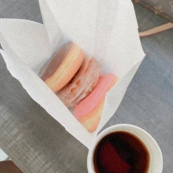 Cremcrittos - Doughnuts and Cronut - Bakeries Near Me - McKinney, Texas Cremcrittos - Doughnuts and Cronut - Bakeries Near Me - McKinney, Texas