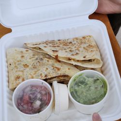 Mercado Davis - Quesadilla