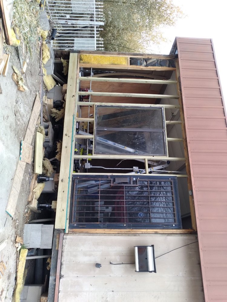 Slide of Bert's Roofing