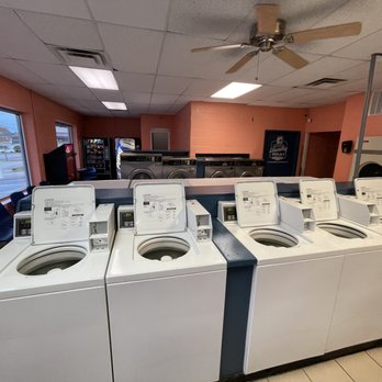Dandridge Coin Laundry - Laundromat Near Me - Dandridge, Tennessee Dandridge Coin Laundry - Laundromat Near Me - Dandridge, Tennessee