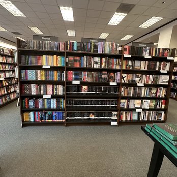 Barnes & Noble - Bookstores Near Me - Durham, North Carolina