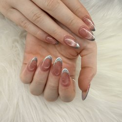 Merry Nails & Spa
