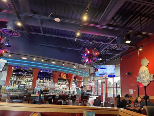 Red Robin Gourmet Burgers and Brews by null