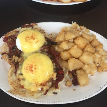 Syrup Cherry Creek - American Near Me - Denver, Colorado