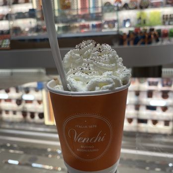 Venchi - Affogato with BacioDiDama gelato - Gelato Near Me - San Diego, California