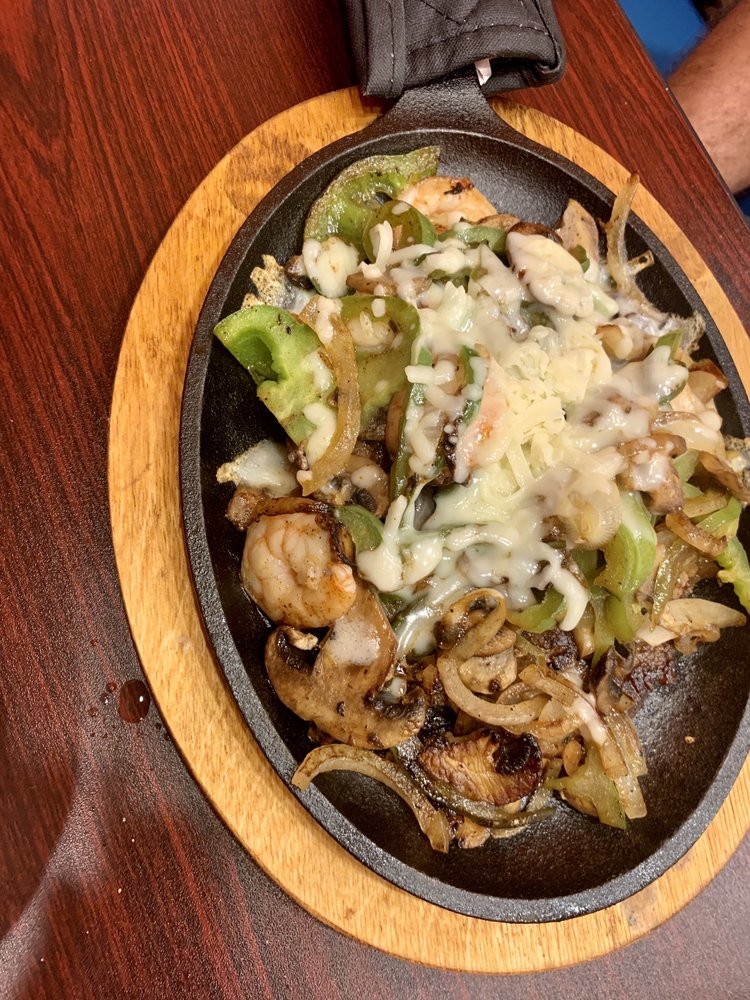 IGUANAS BAJA Updated September 2024 21 Photos 401 S Main St, Rock