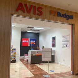 Avis - The store and a partial picture of the store representative Courtney.