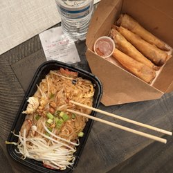 Yo's Thai Street Food - Perfect dinner in! :)