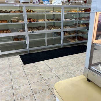El Chicanito Bakery - a display of baked goods - Bakeries Near Me - Palatine, Illinois El Chicanito Bakery - a display of baked goods - Bakeries Near Me - Palatine, Illinois