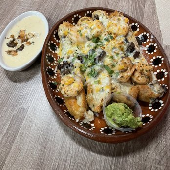 Dona Leti's - Surf & Turf Eggrolls - Cocktail Bars Near Me - Houston, Texas