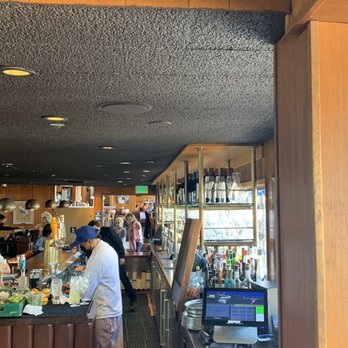 Scoma's Restaurant - Bar area - Seafood Near Me - San Francisco, California Scoma's Restaurant - Bar area - Seafood Near Me - San Francisco, California