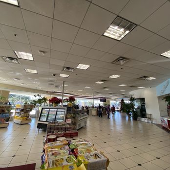 Lee's Sandwiches - Vietnamese Near Me - Houston, Texas Lee's Sandwiches - Vietnamese Near Me - Houston, Texas