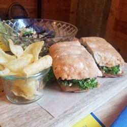 La Vecina - Beef sandwich with chips. The sandwich has a semi-hot sauce, chipotle-creamy style. Delicious and very fulfilling.