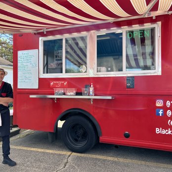 The Hibachi Hut - The proud owner of Hibachi Hut, Aziz. - Food Trucks Near Me The Hibachi Hut - The proud owner of Hibachi Hut, Aziz. - Food Trucks Near Me