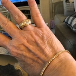 McGivern Diamonds - McGivern's Three Stone Diamond Ring