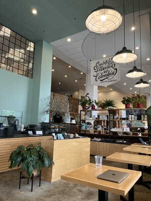 The Boy & The Bear - Sherman Oaks by null