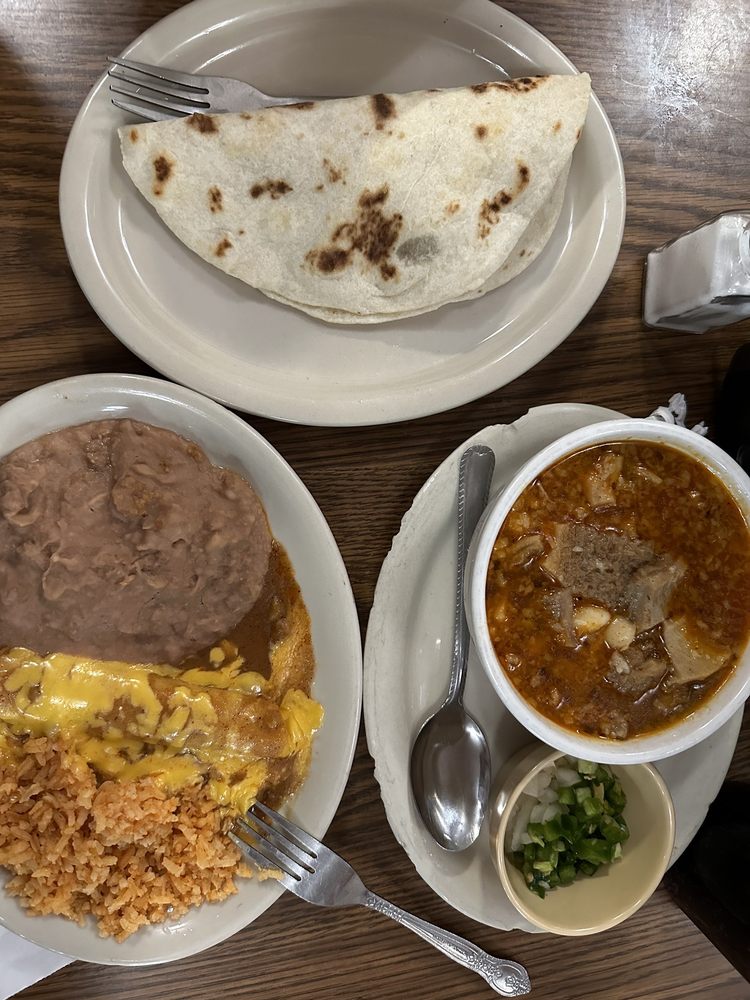 Kevin's Cafe — Mexican restaurant in Crystal City