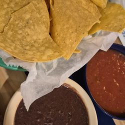 Señor Bird’s Tacos & Tequila Bar
