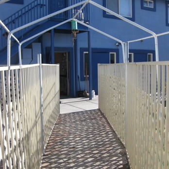 A-VIP Pet Resort - Pet Boarding Near Me - Las Vegas, Nevada