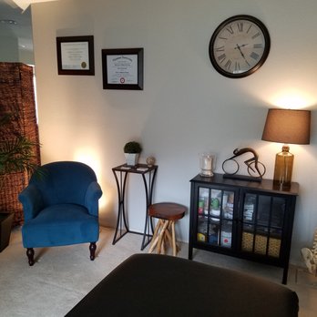 Elite Concepts Physical Therapy and Performance - Comfy clinic - Physical Therapy Near Me Elite Concepts Physical Therapy and Performance - Comfy clinic - Physical Therapy Near Me