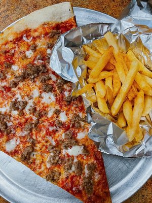 Randy's Pizza by null