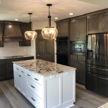 Kevin Renslow Construction - Kitchen remodel with new cabinets and granite counter tops - General Contractors Near Me - St. Cloud, Minnesota Kevin Renslow Construction - Kitchen remodel with new cabinets and granite counter tops - General Contractors Near Me - St. Cloud, Minnesota