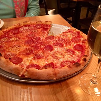 Luigi's Restaurant - Pepperoni Pizza - Italian Near Me - Fairfield, Connecticut Luigi's Restaurant - Pepperoni Pizza - Italian Near Me - Fairfield, Connecticut